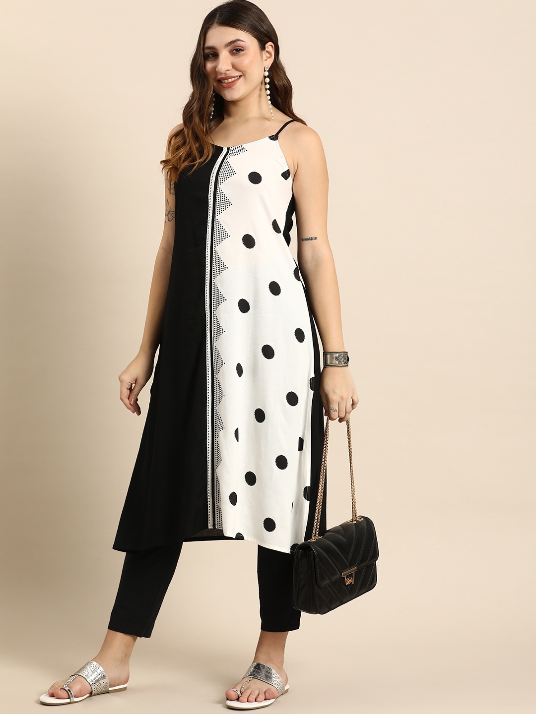 

Anouk Shoulder Straps Geometric Printed A-Line Kurta, Black