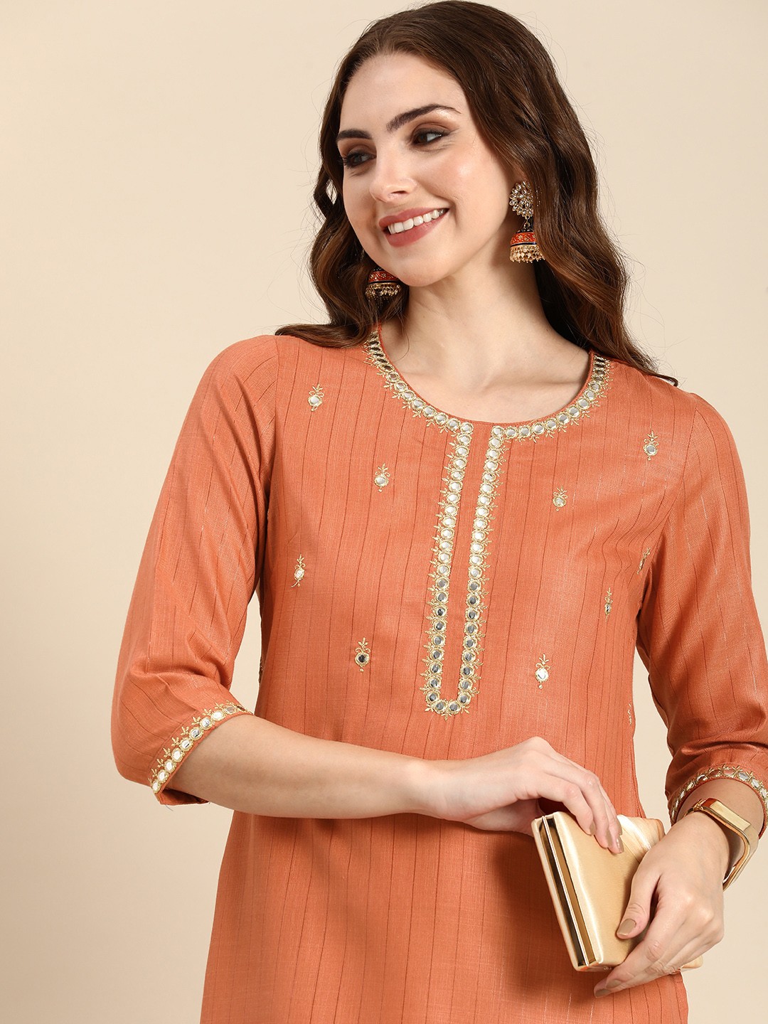 

Anouk Yoke Design Zari Work Kurta, Orange
