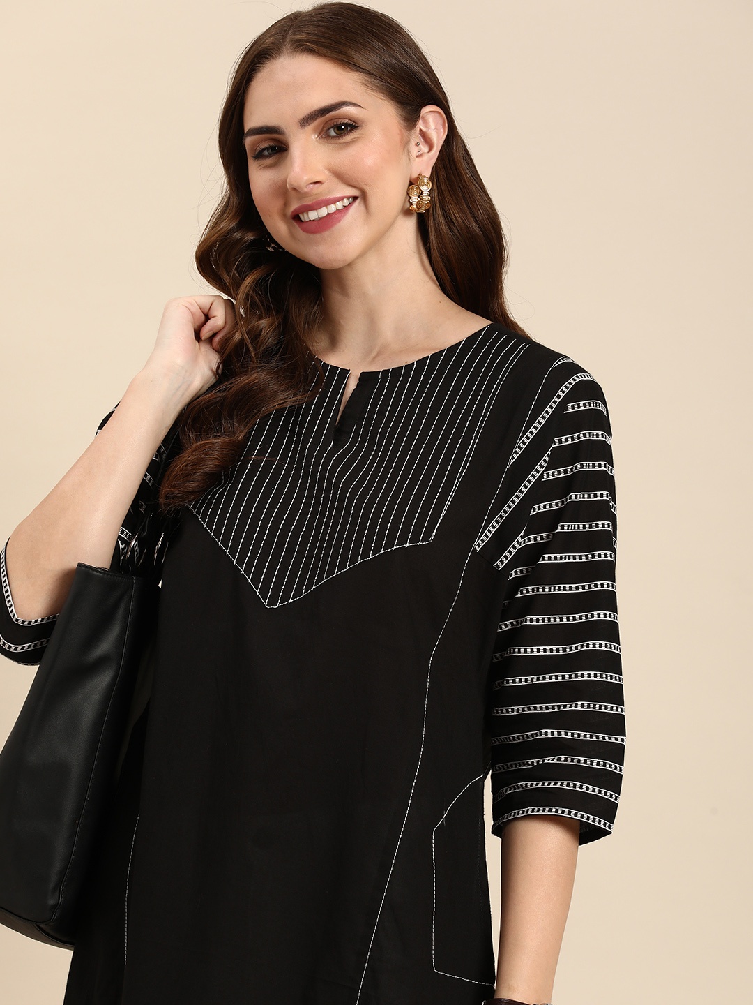 

Anouk Yoke Design Kurta, Black