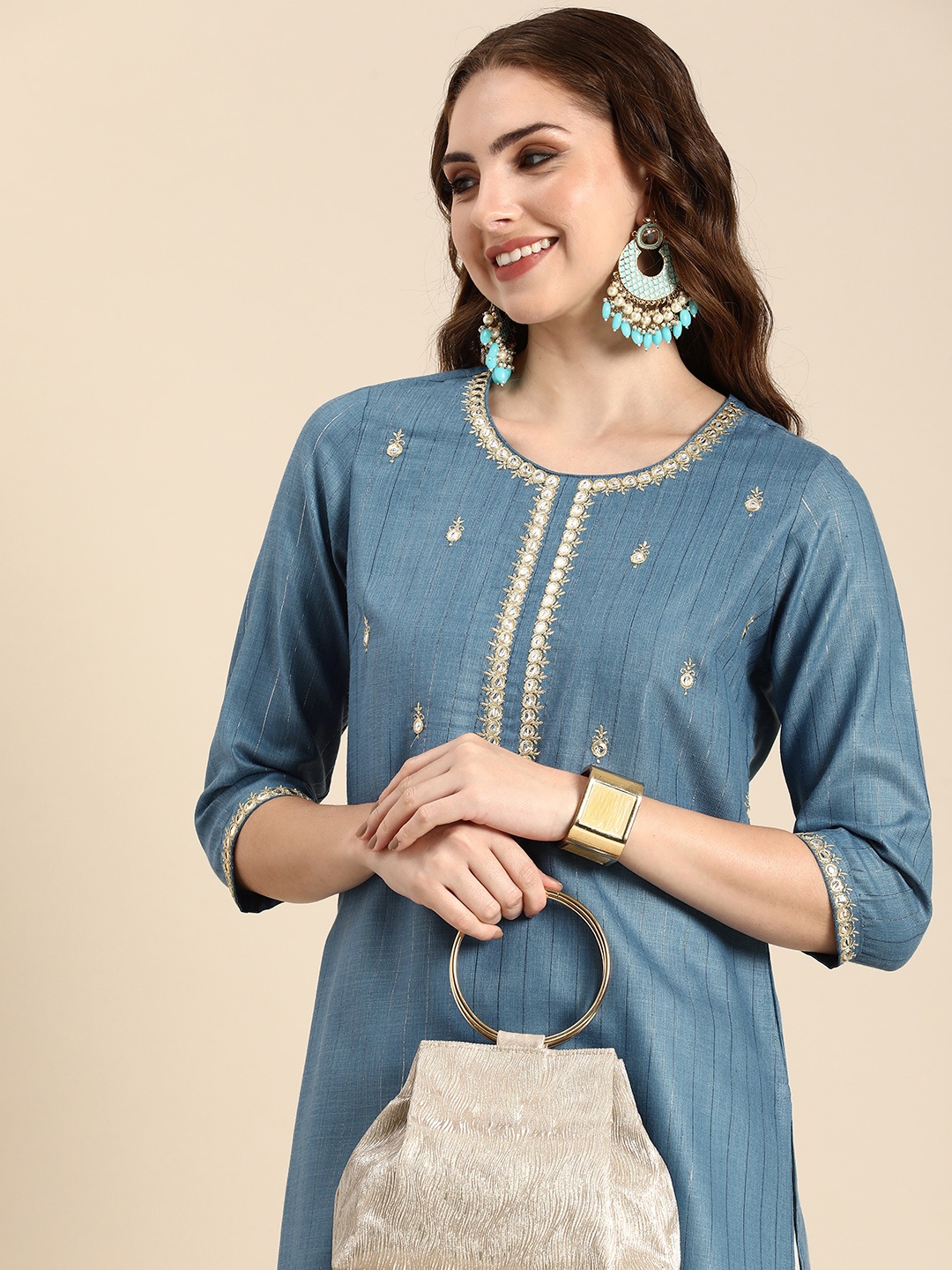 

Anouk Yoke Design Zari Work Kurta, Blue