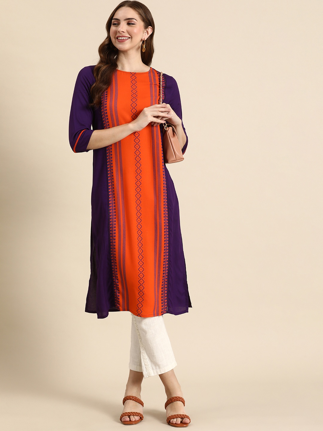 

Anouk Geometric Printed Round Neck Kurta, Purple