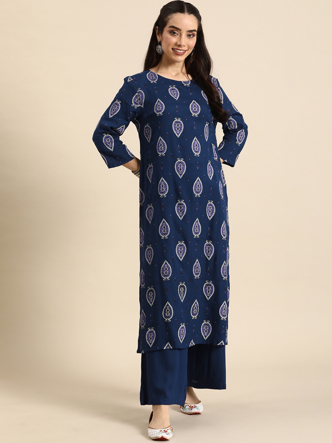 

Anouk Women Ethnic Motifs Printed Regular Kurta With Palazzos, Navy blue