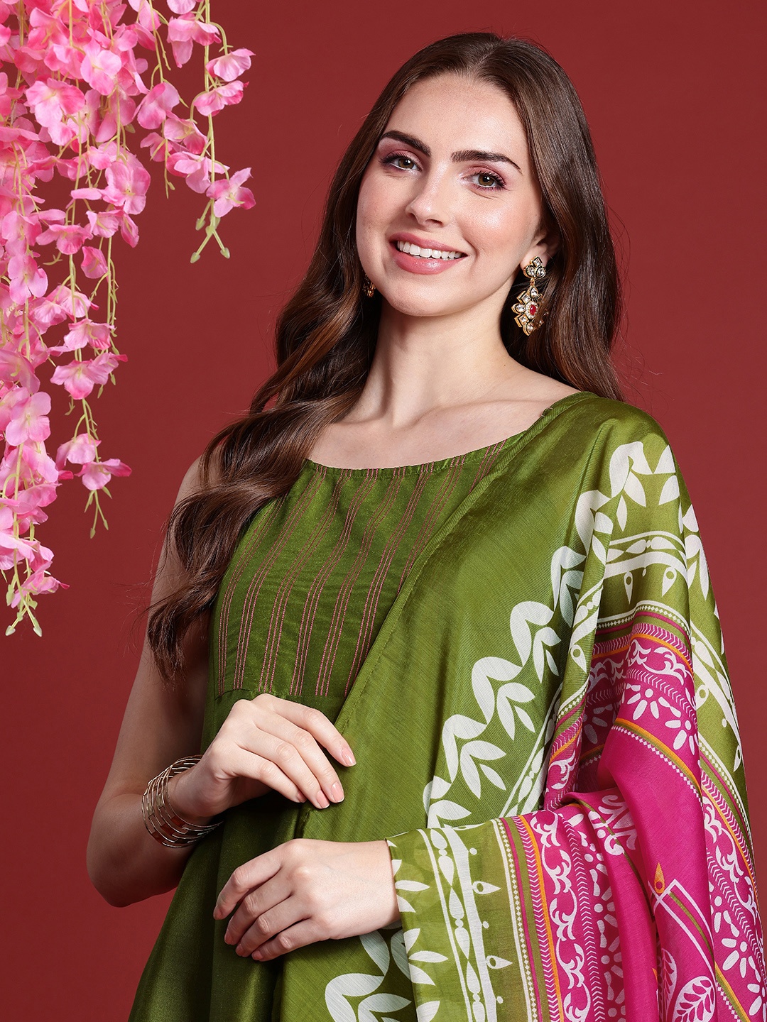 

Anouk Women Thread Work Kurta with Trousers & With Dupatta, Green