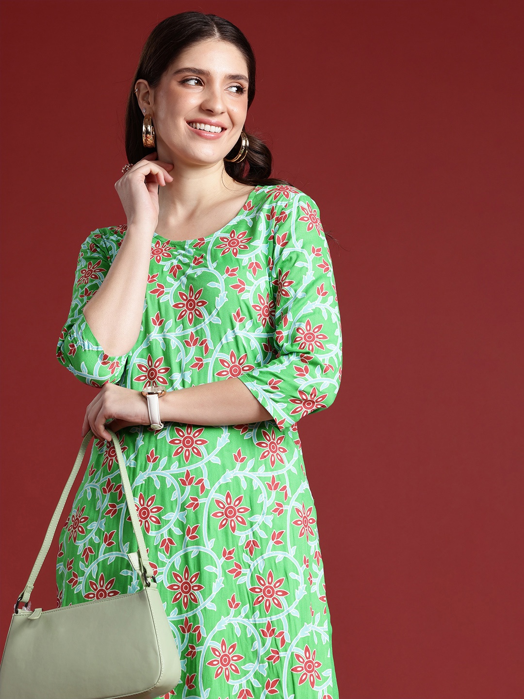 

Anouk Floral Printed Regular Kurta with Trousers, Green