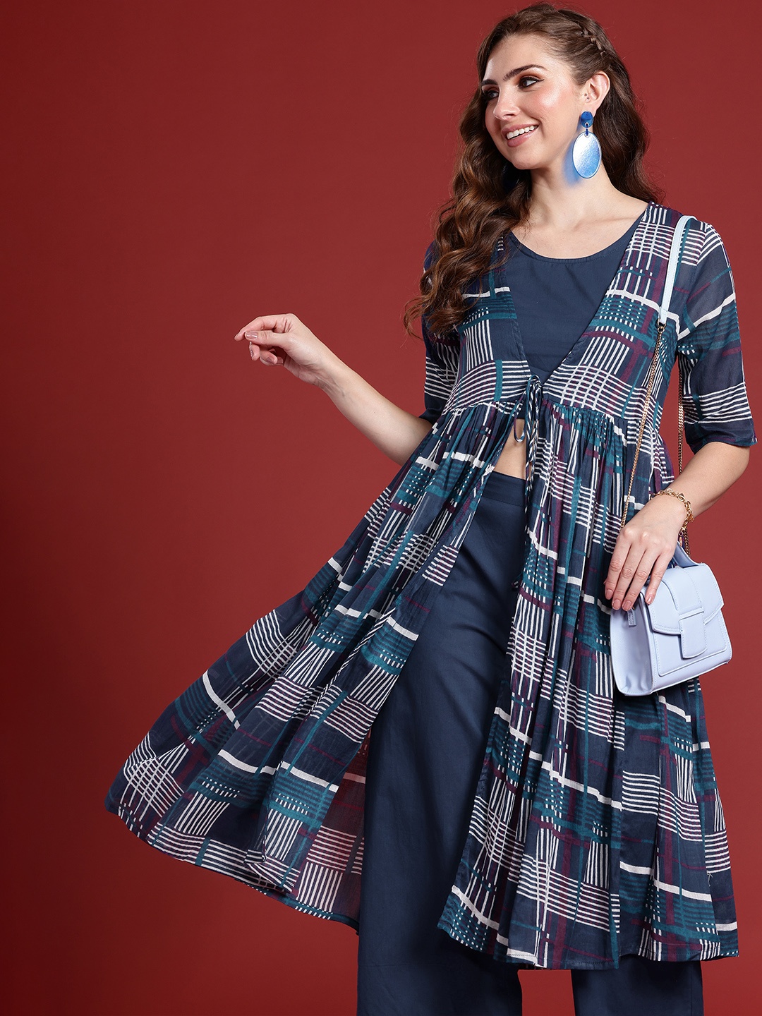 

Anouk Pure Cotton Solid Crop Top & Palazzos With Shrug Co-Ords Set, Navy blue