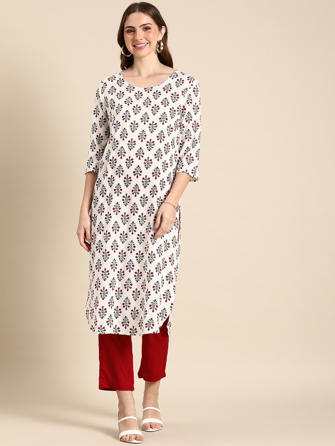 

Anouk Women Floral Printed Kurta & Trousers, White