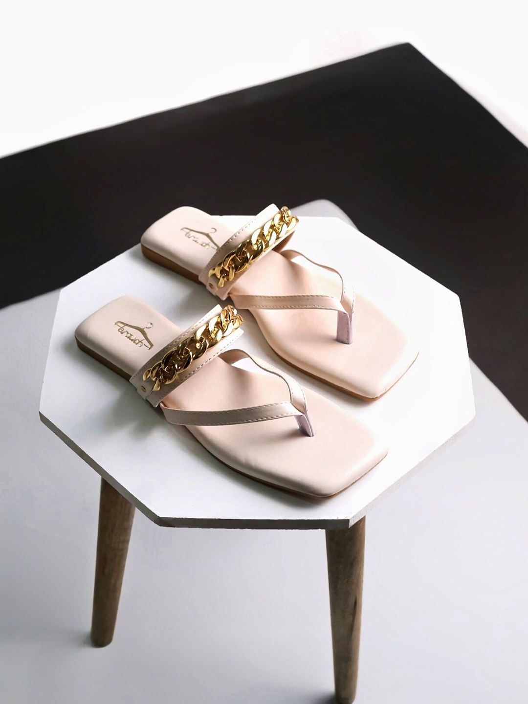 

Brauch Women Embellished Open Toe Flats, Cream