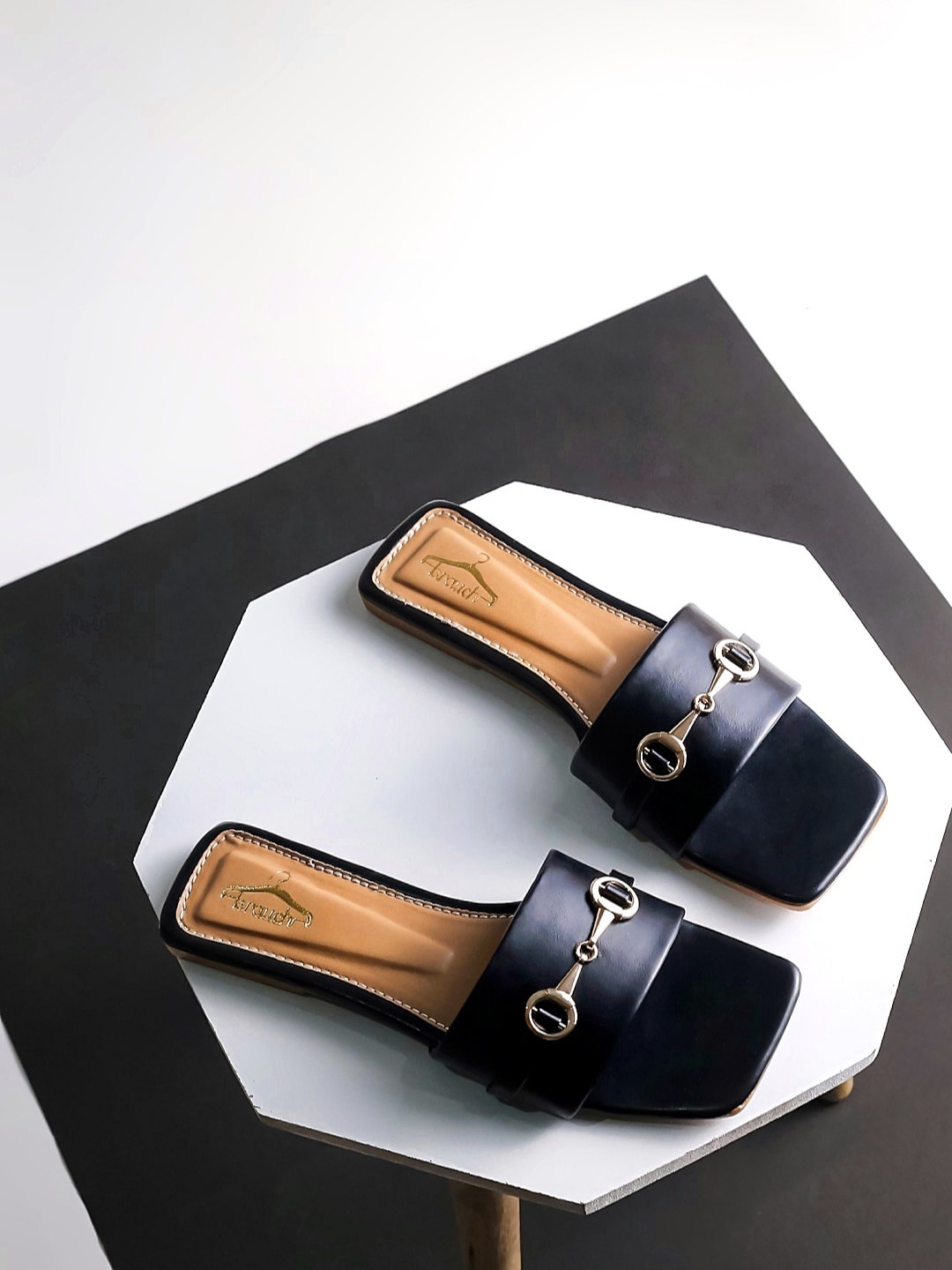 Brauch Women Embellished Open Toe Flats, Black