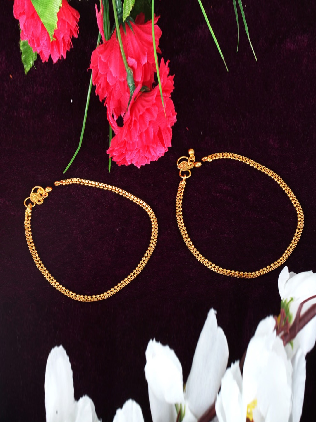 

MEENAZ Set Of 2 Gold-Plated Anklets