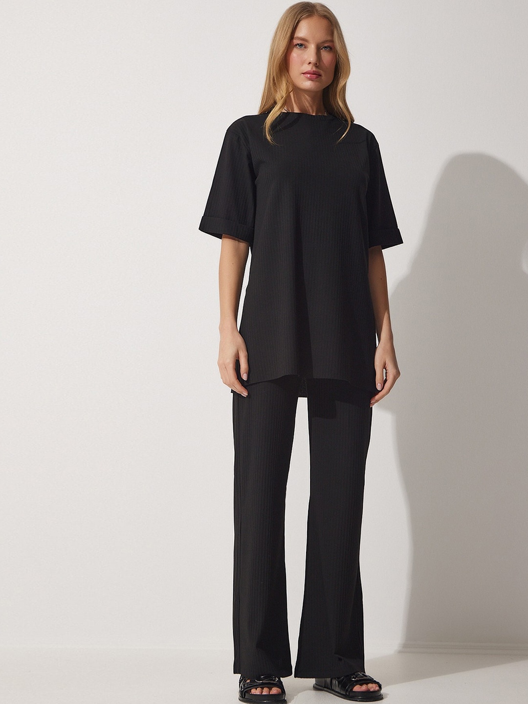 

Happiness istanbul Ribbed Top & Trousers, Black