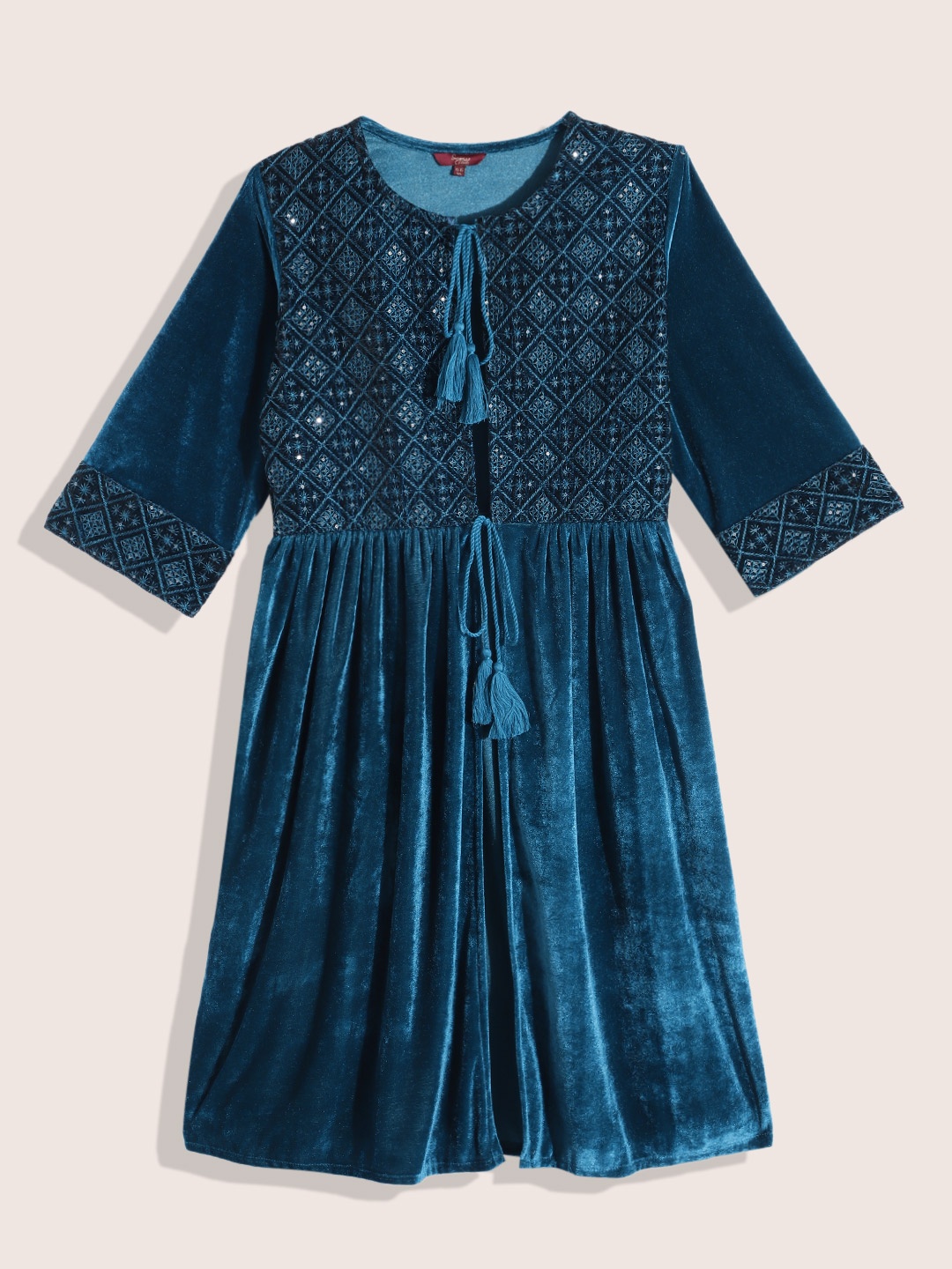 

Sangria Girls Self Design Sequined Longline Tie-Up Shrug, Blue