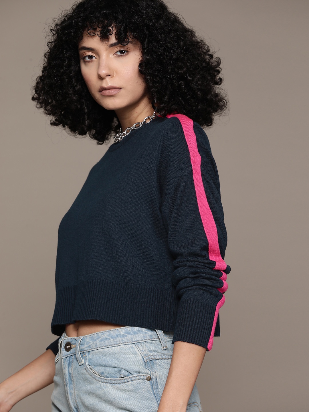 

The Roadster Lifestyle Co. Acrylic Cropped Boxy Pullover, Navy blue