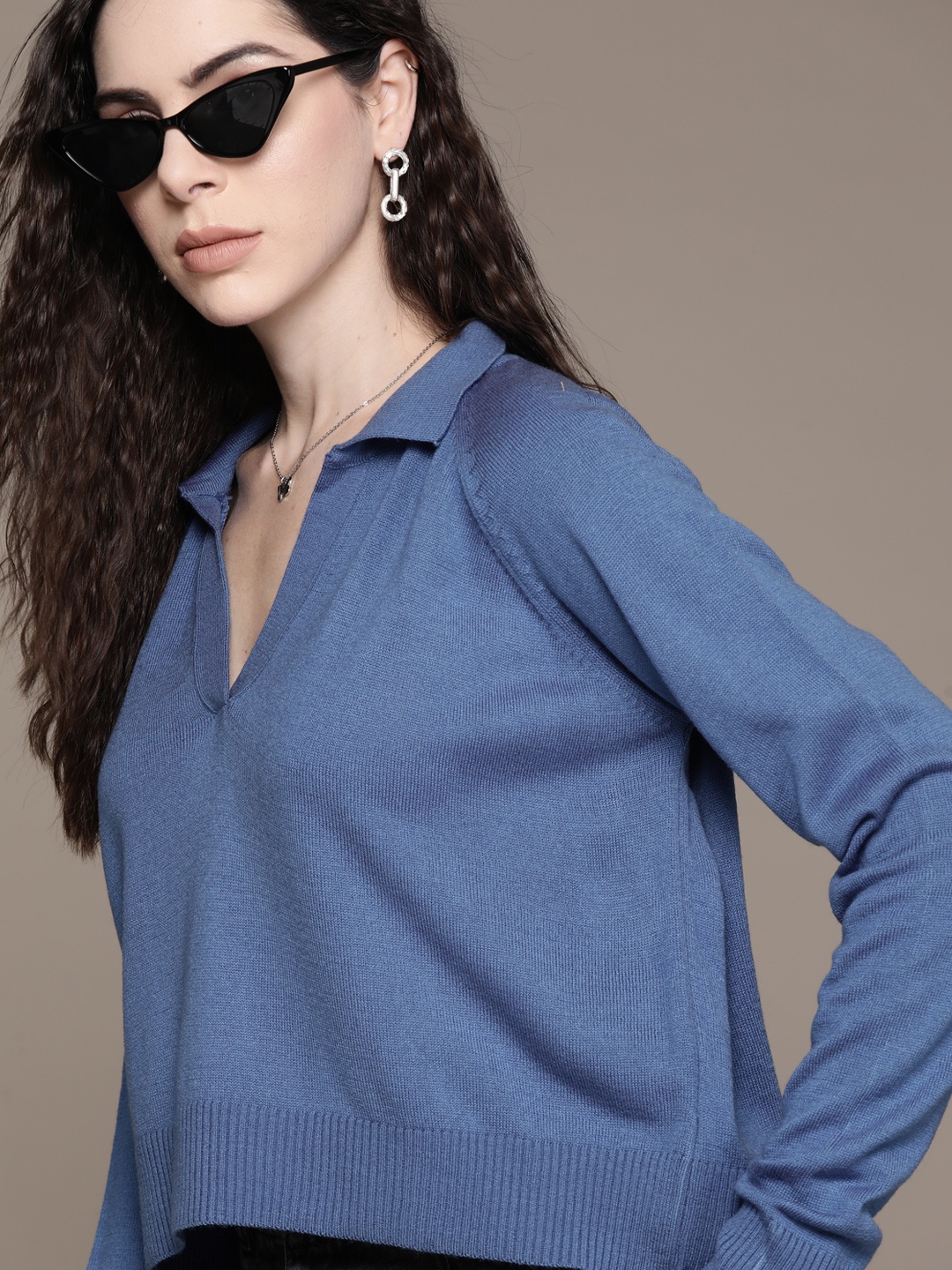 

The Roadster Lifestyle Co. Acrylic Solid Relaxed Pullover, Blue