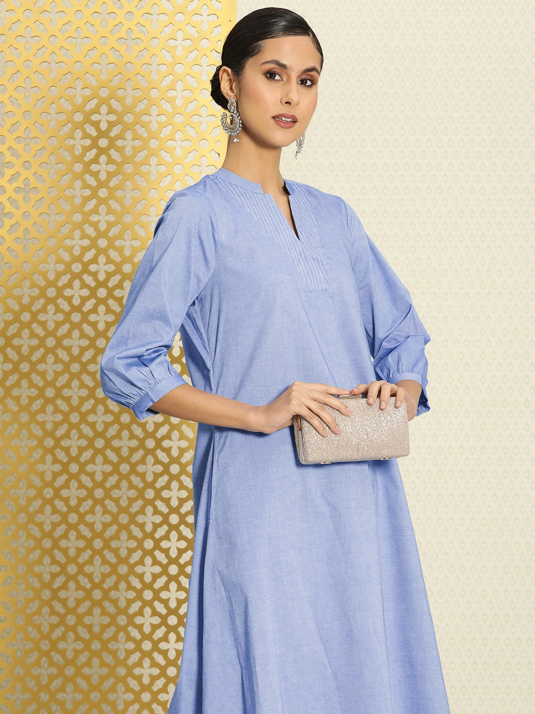 

House of Pataudi Jashn V-Neck Pure Cotton A-Line Kurta, Blue