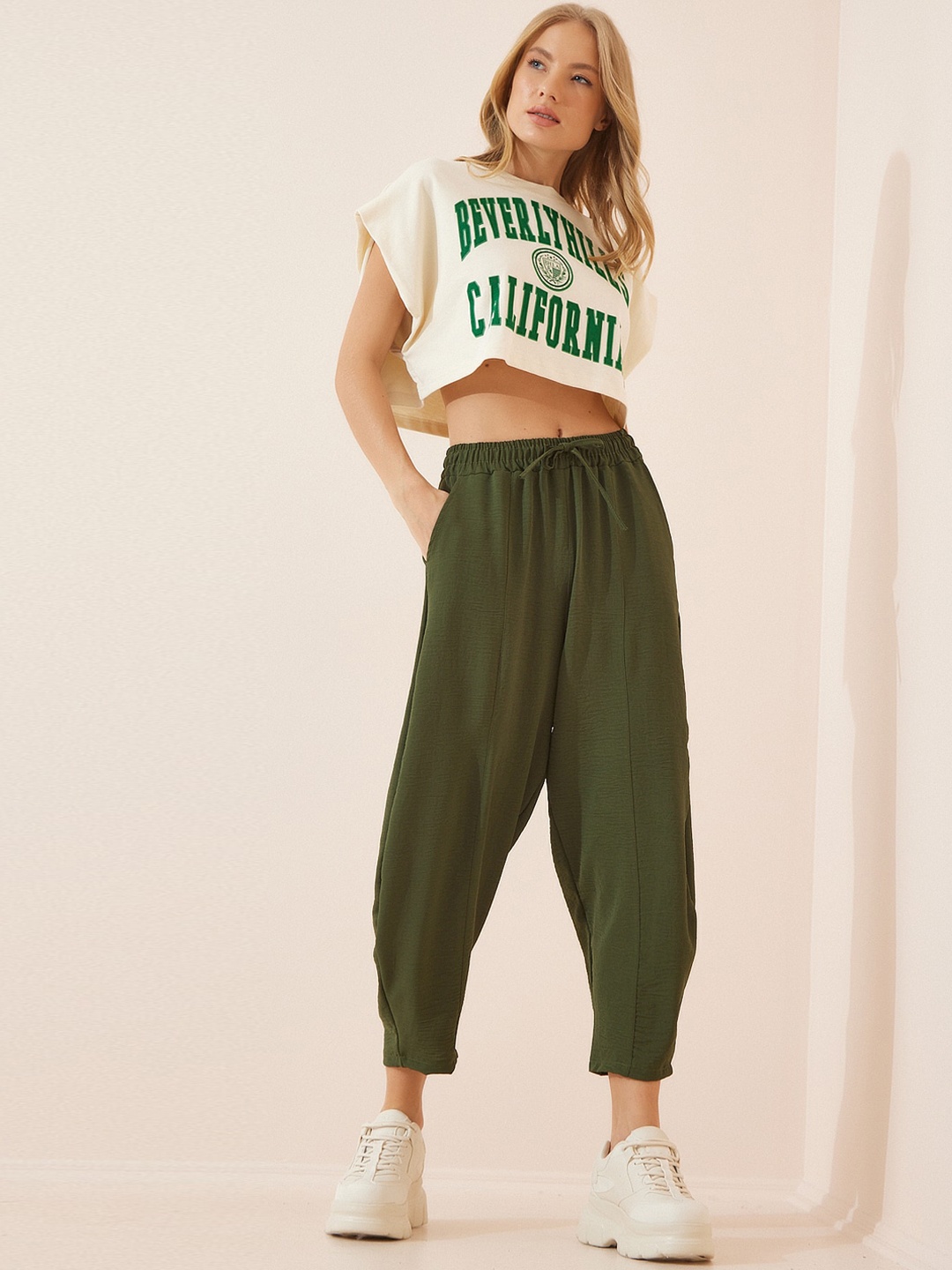 

Happiness istanbul Women Regular Fit Plain Cotton Culottes Trousers, Olive