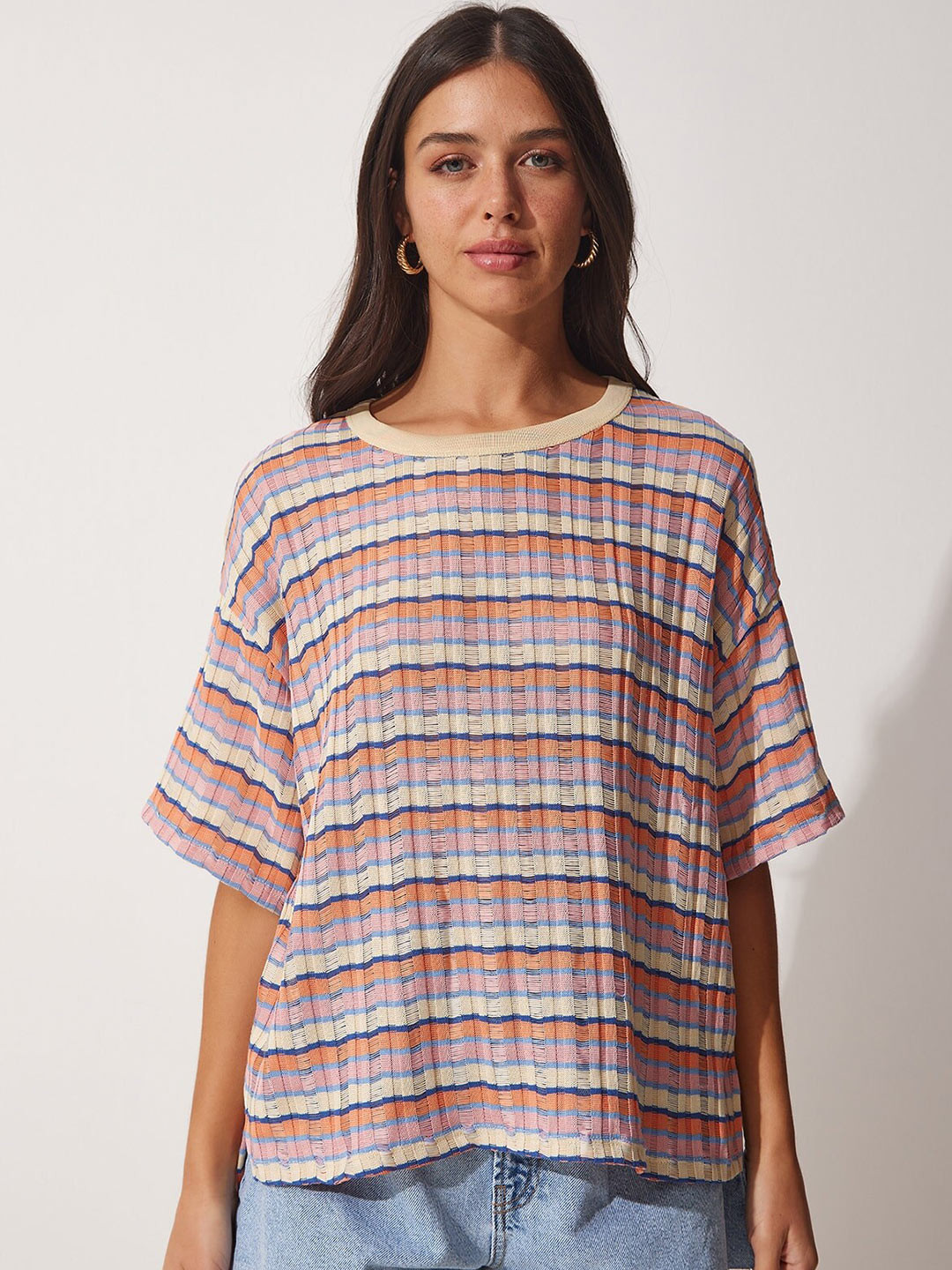 

Happiness istanbul Self Design Drop-Shoulder Pure Cotton Top, Cream
