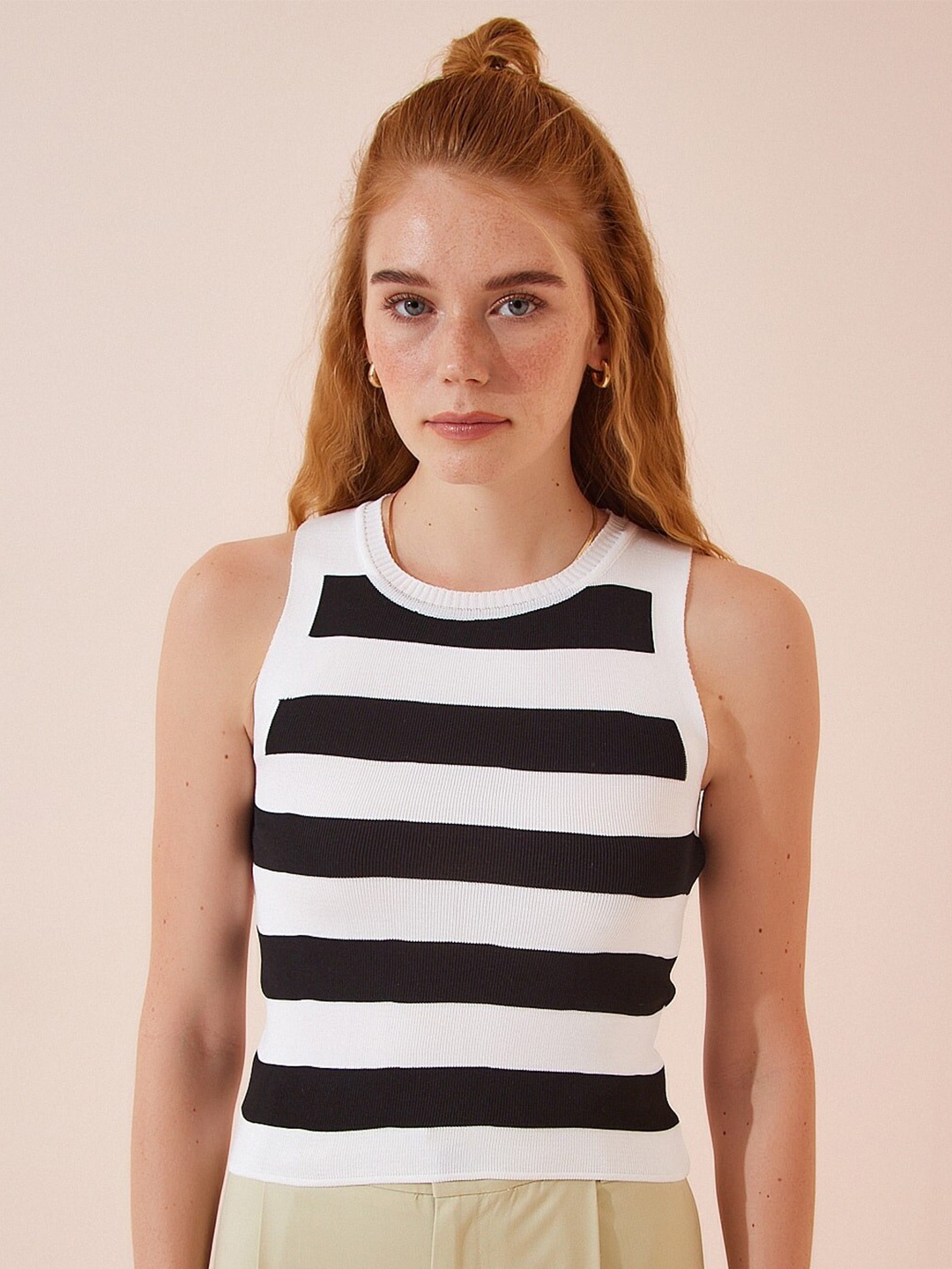 

Happiness istanbul Sleeveless Striped Top, White