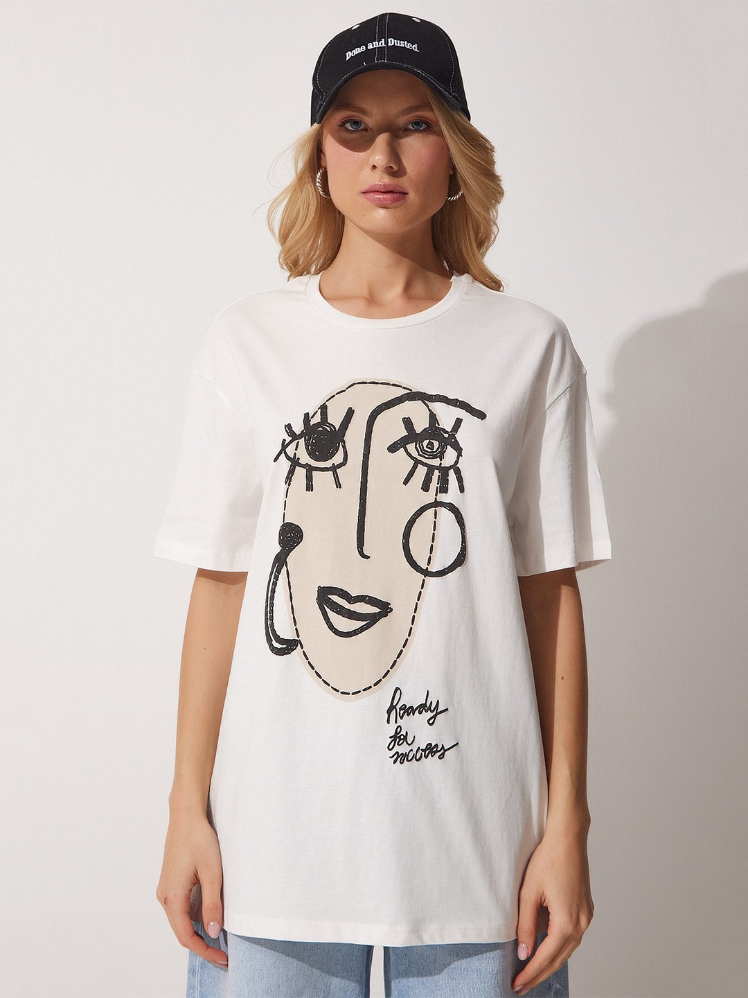 

Happiness istanbul Graphic Printed Drop-Shoulder Sleeves Pure Cotton T-Shirt, White