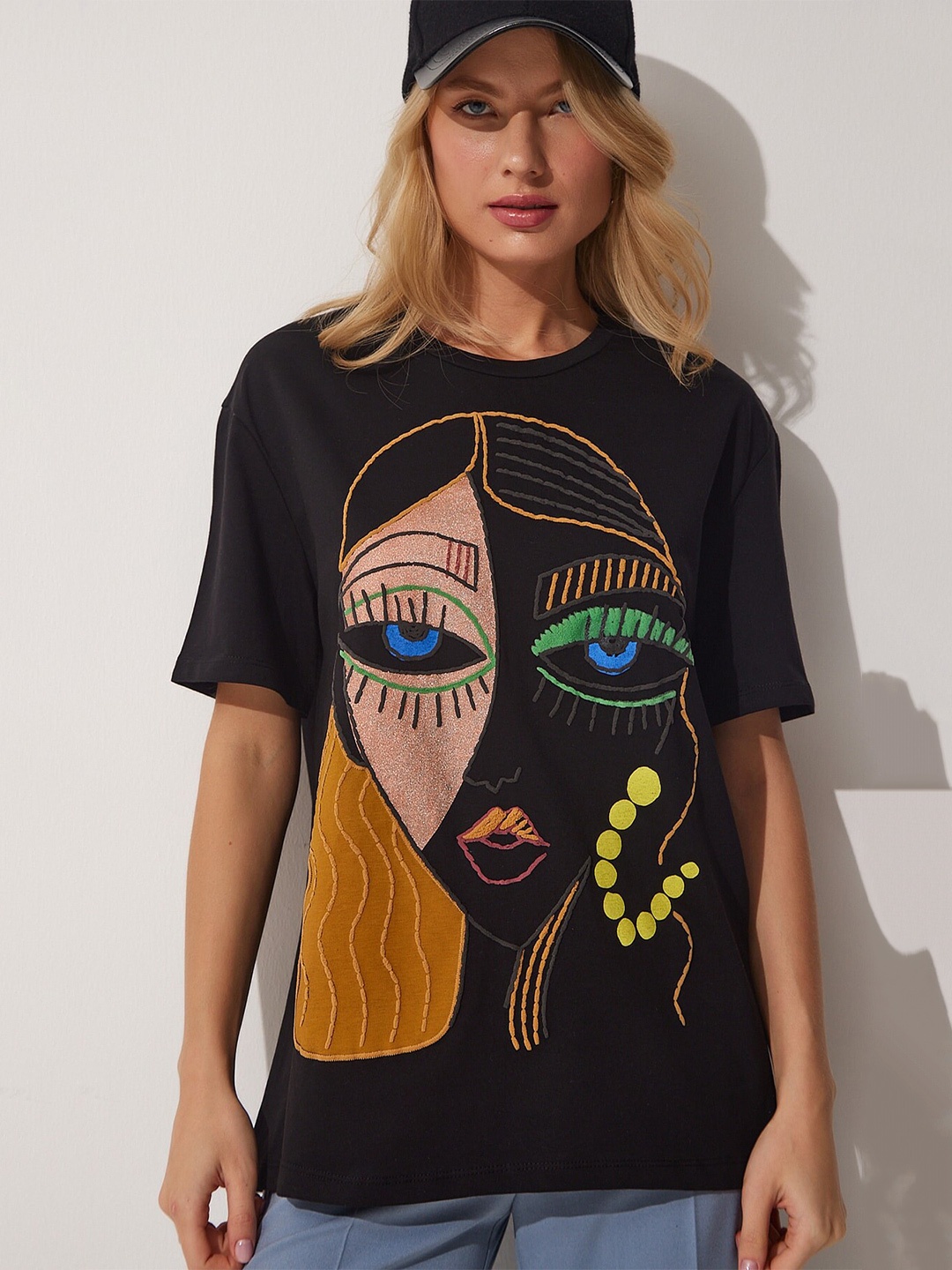 

Happiness istanbul Graphic Printed Pure Cotton T-shirt, Black
