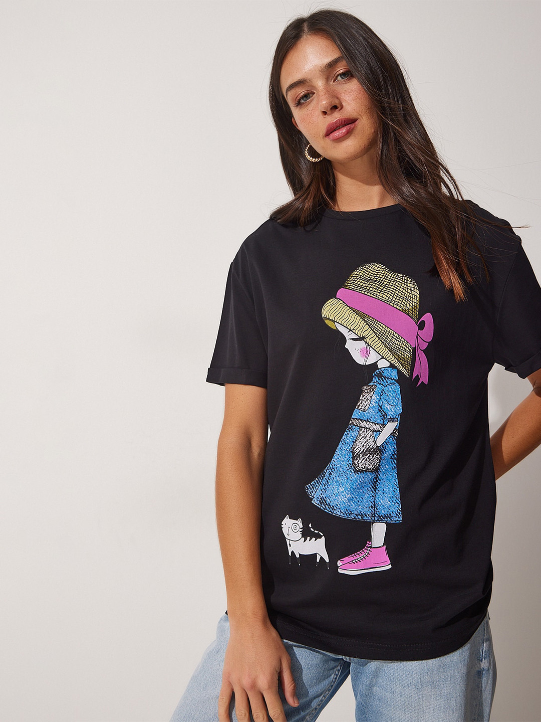 

Happiness istanbul Graphic Printed Drop Shoulder Sleeves Pure Cotton T-shirt, Black