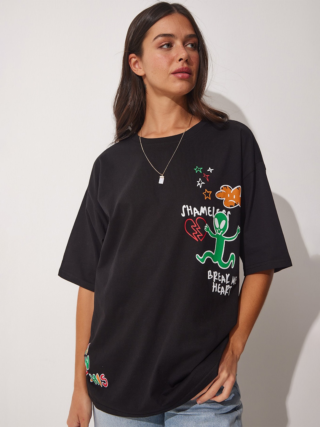 

Happiness istanbul Typography Printed Drop Shoulder Sleeves Pure Cotton T-shirt, Black
