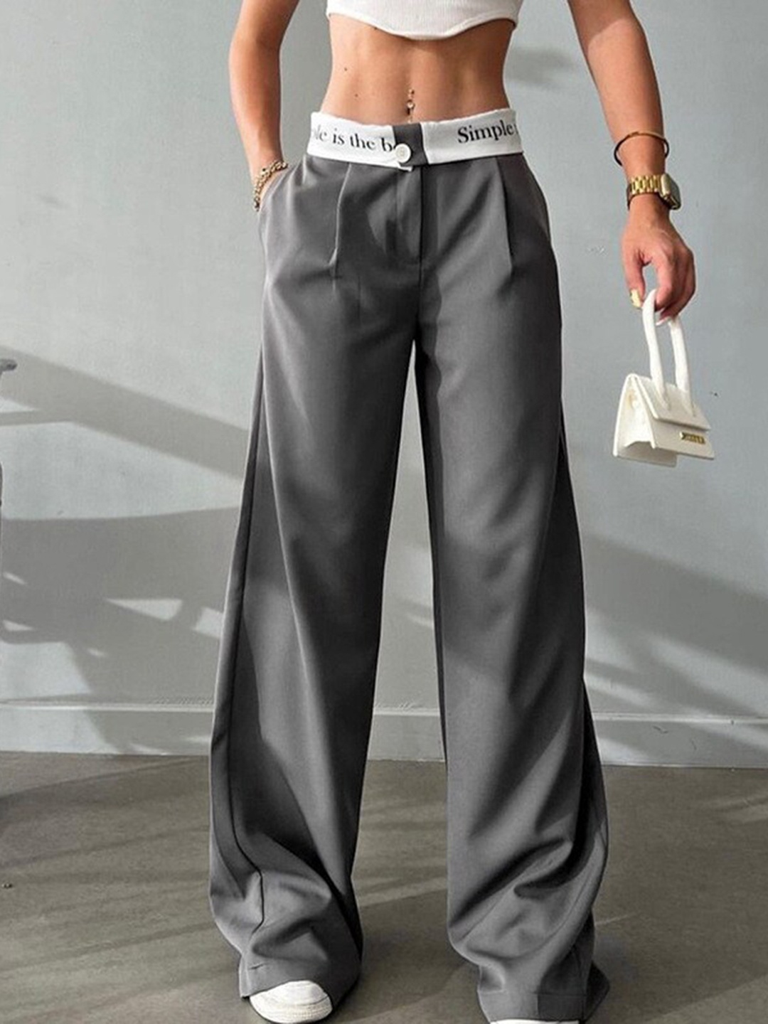 

BoStreet Women Grey Mid-Rise Pleated Flared Parallel Trousers