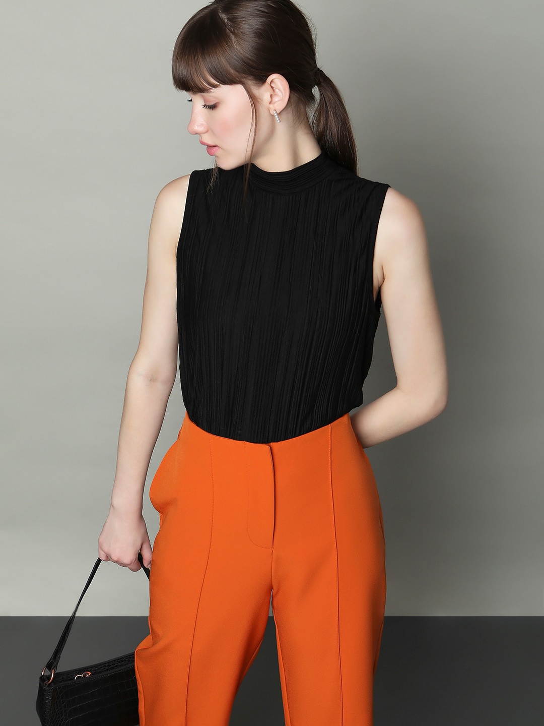 

Vero Moda Round Neck Regular Top, Black