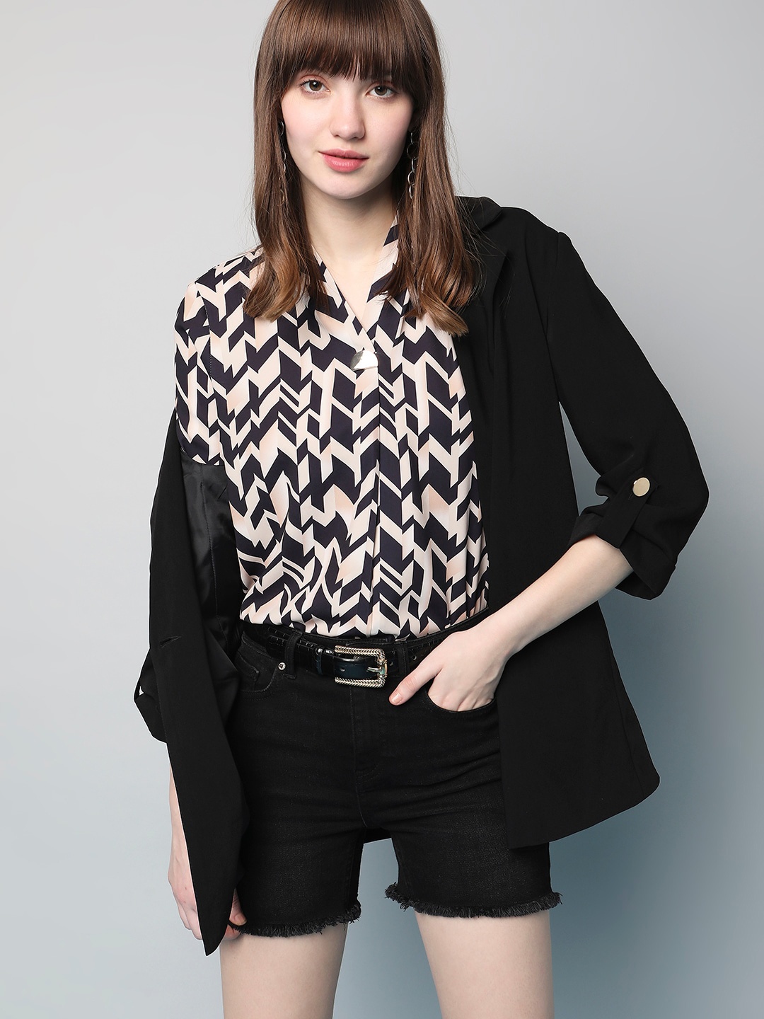

Vero Moda Geometric Printed Shirt Style Top, Beige