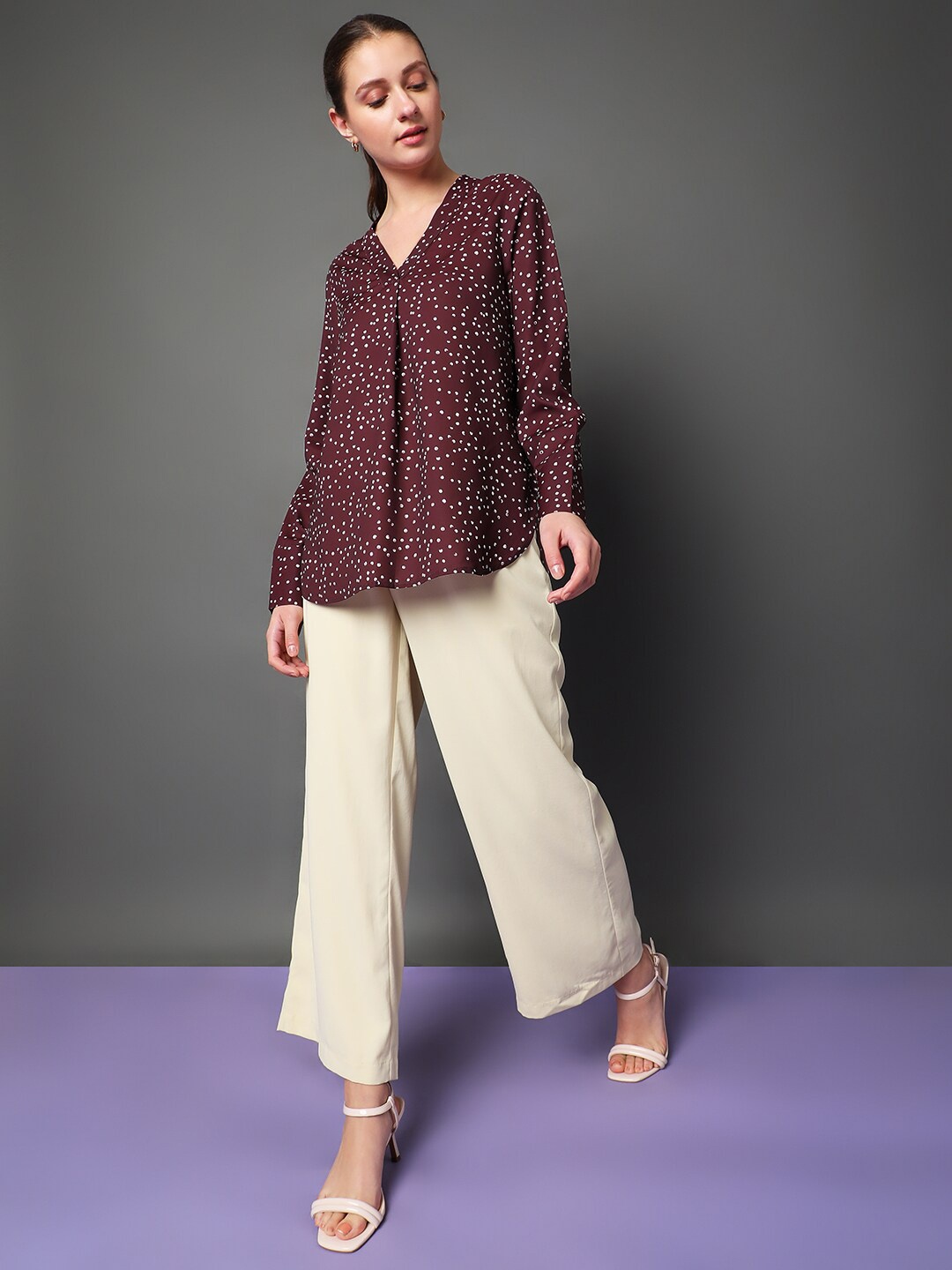 

Vero Moda Geometric Printed Regular Top, Maroon