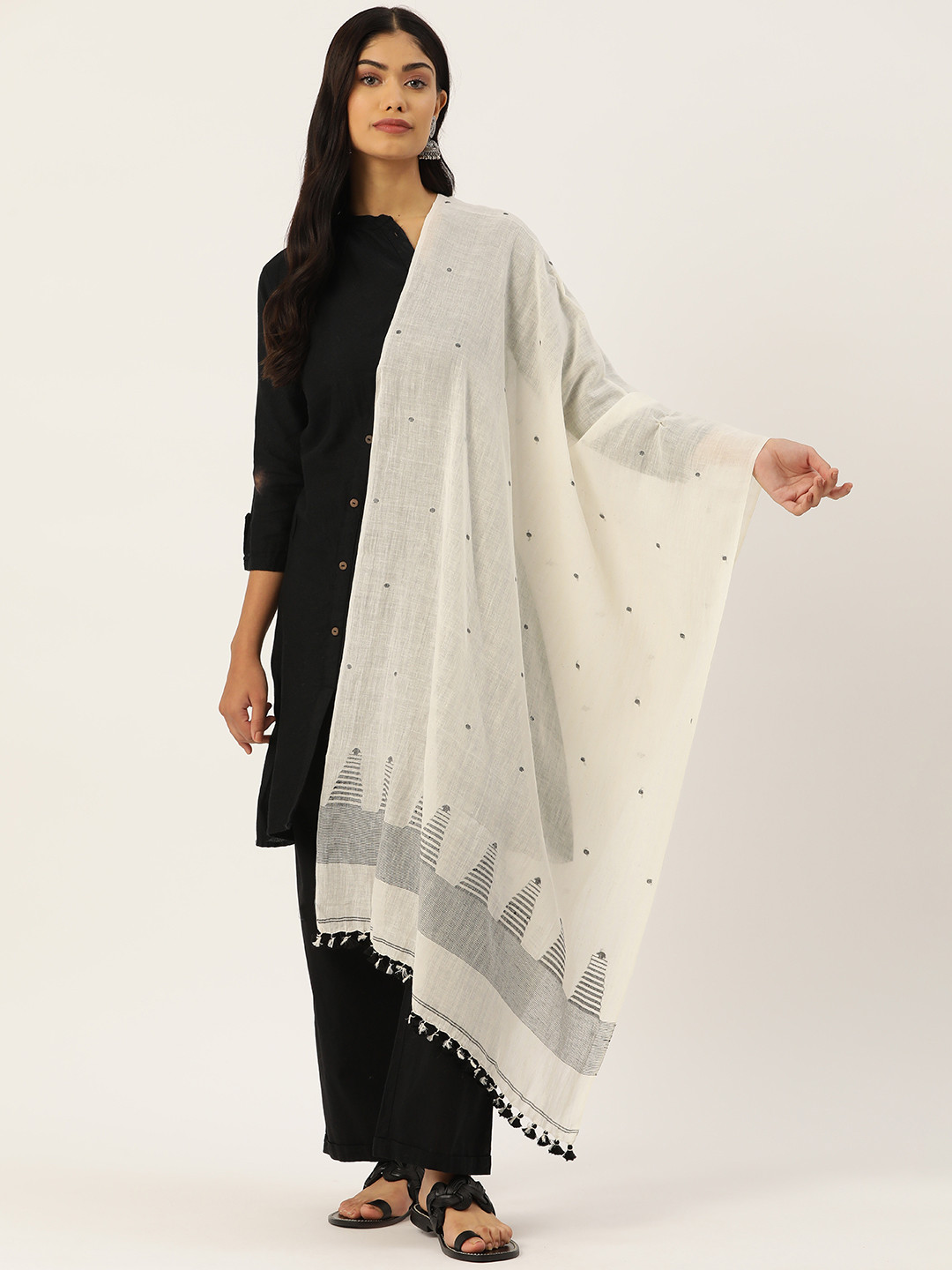 

ArtEastri Women Geometric Woven Design Pure Cotton Stole, White