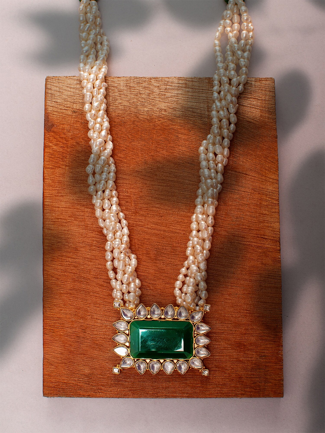 

Neeta Boochra Gold-Plated Beaded Necklace