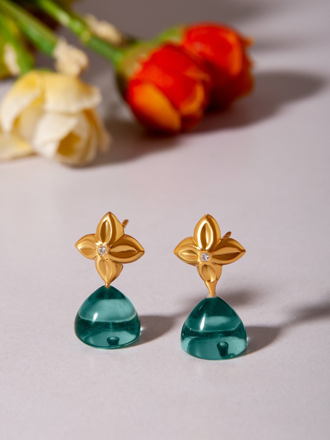 

Neeta Boochra 925 Sterling Silver 22K Gold Plated Contemporary Drop Earrings
