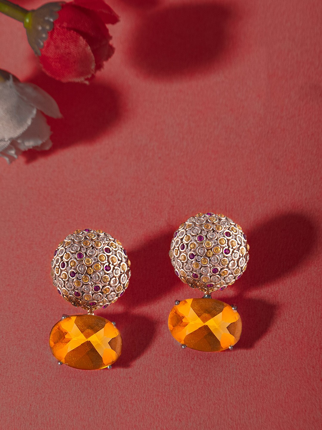

Neeta Boochra Silver-Plated Contemporary Studs Earrings