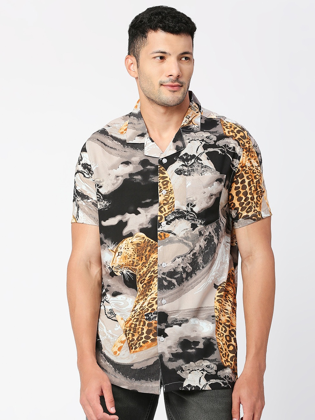 

MOD ECRU Animal Printed Cuban Collar Casual Shirt, Black