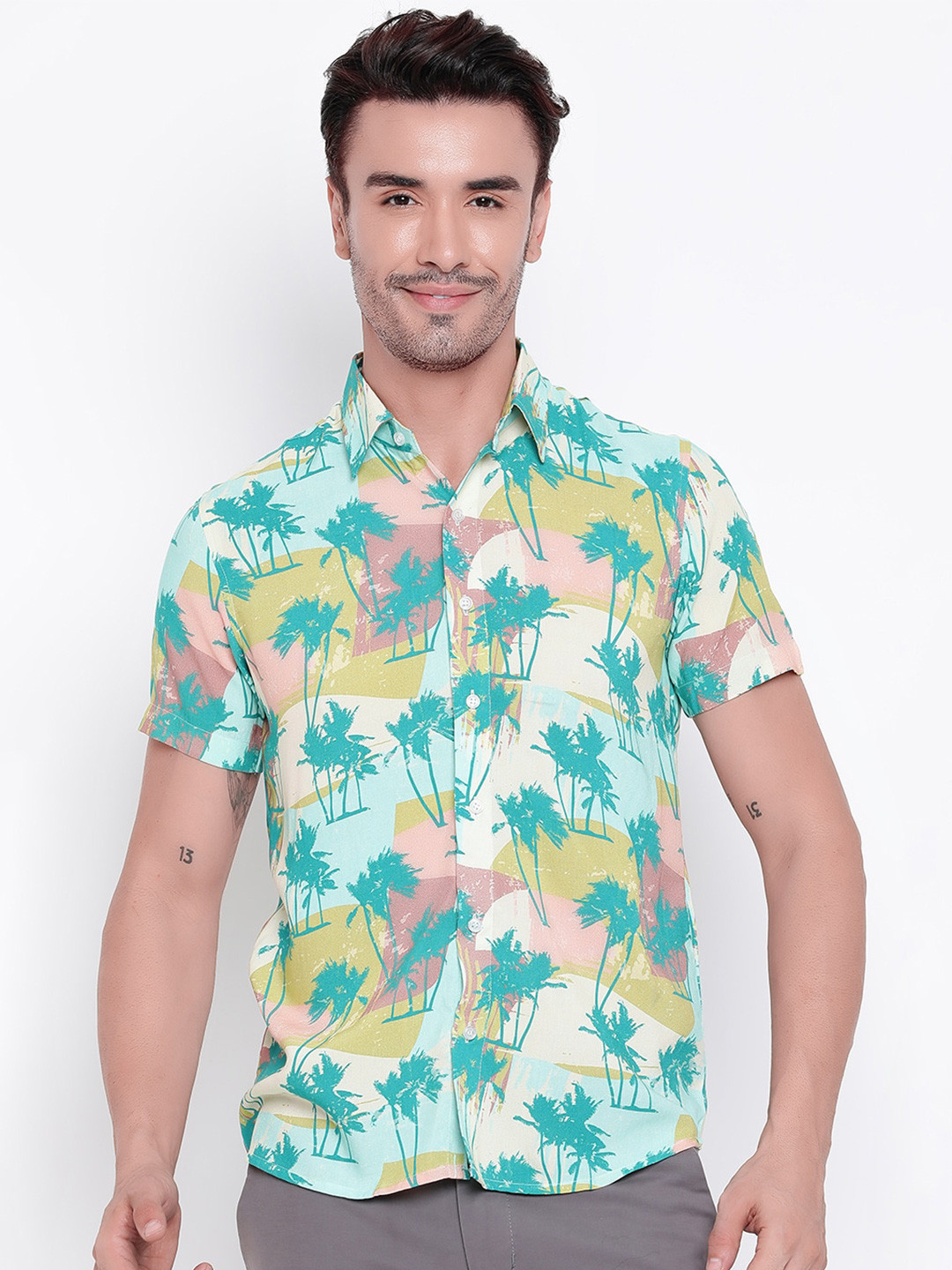 

Shurtz N Skurtz Relaxed Tropical Printed Cotton Casual Shirt, White
