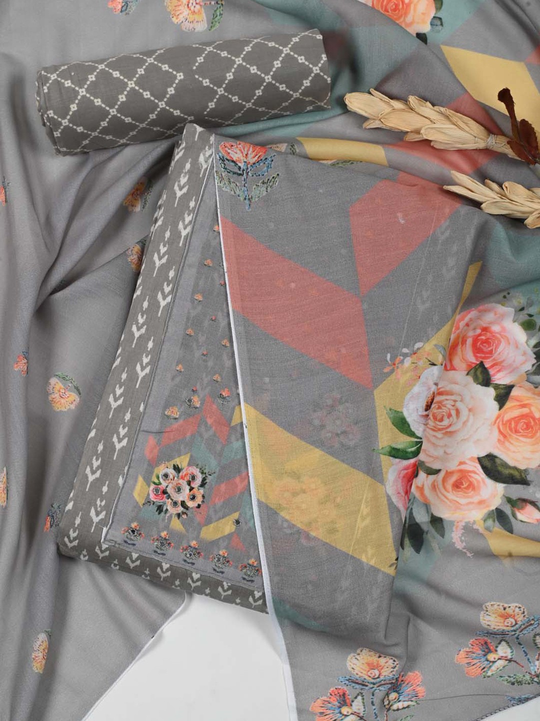 

Meena Bazaar Printed Unstitched Dress Material, Grey