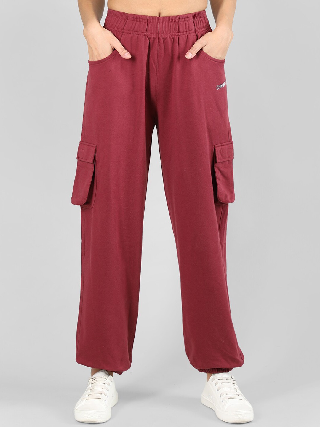 

CHKOKKO Women Mid Rise Relaxed Fit Joggers, Red