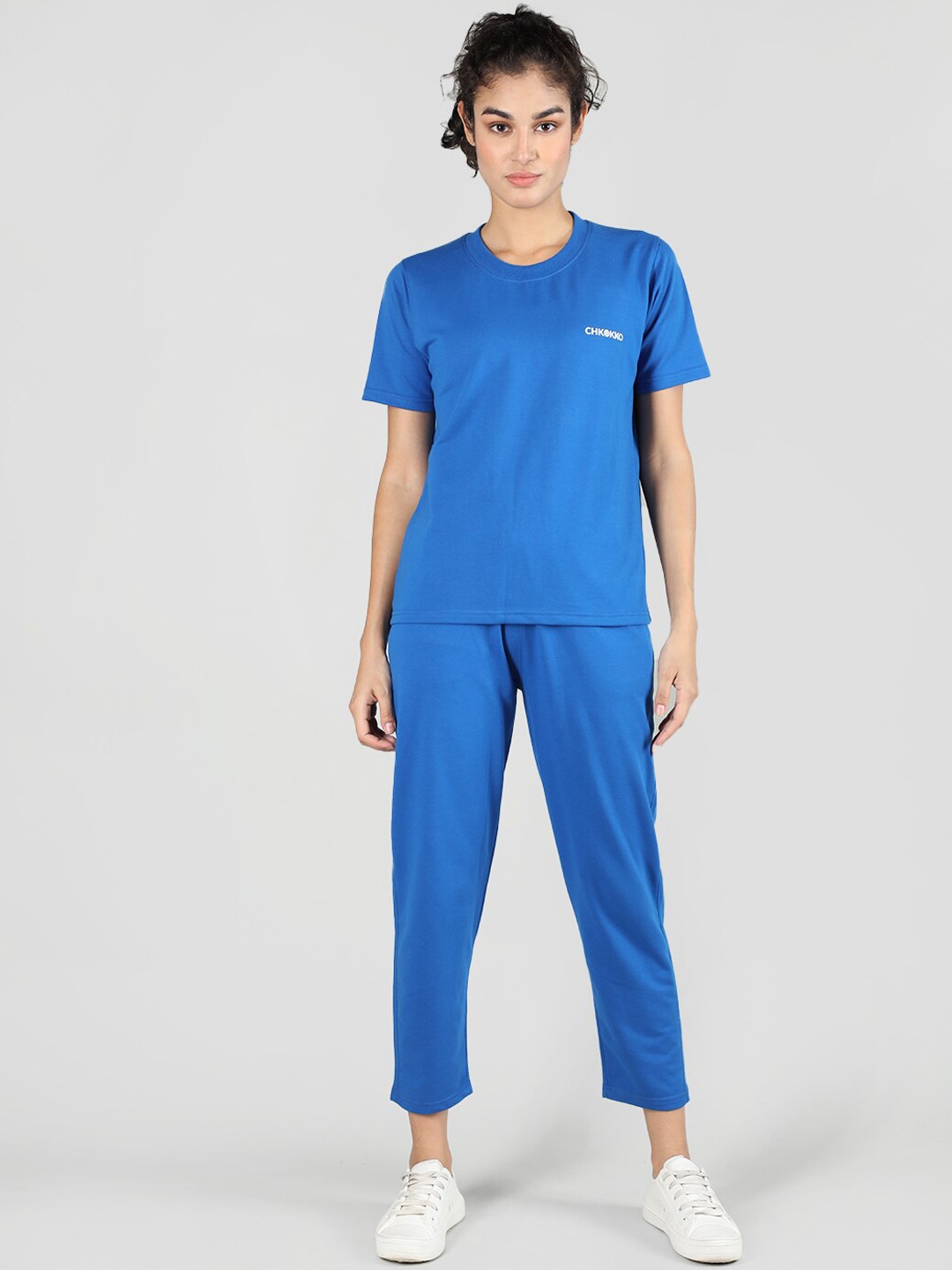 

CHKOKKO Brand Logo Printed Cotton T-Shirt With Trackpants Co-Ords, Blue