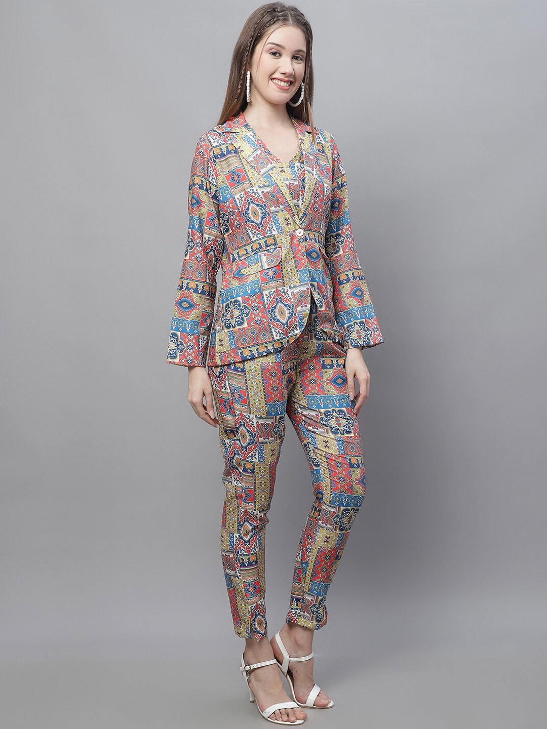 

JAINISH Printed Crop Top & Trouser With Jacket, Red