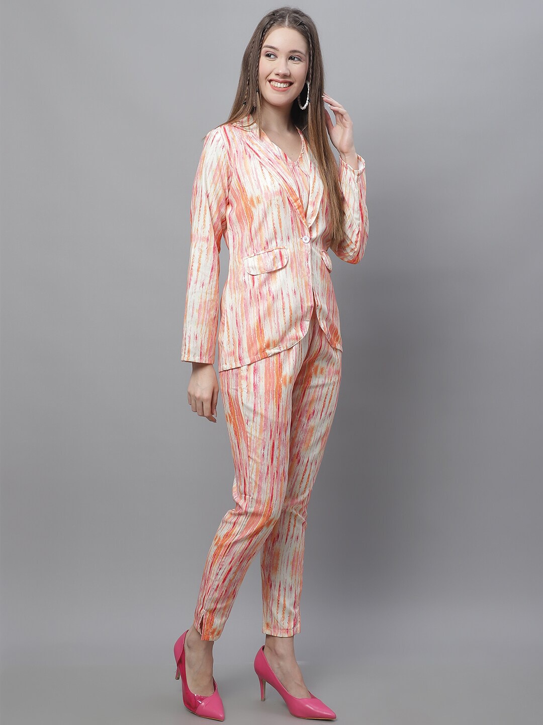 

JAINISH Digital Printed Crop Top With Jacket & Trouser Co-Ord Set, Orange