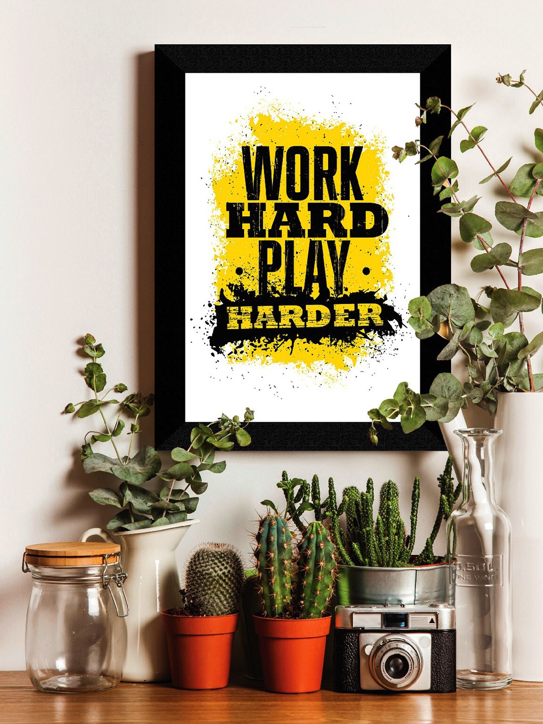 

SAF White & Black Painting Wall Art