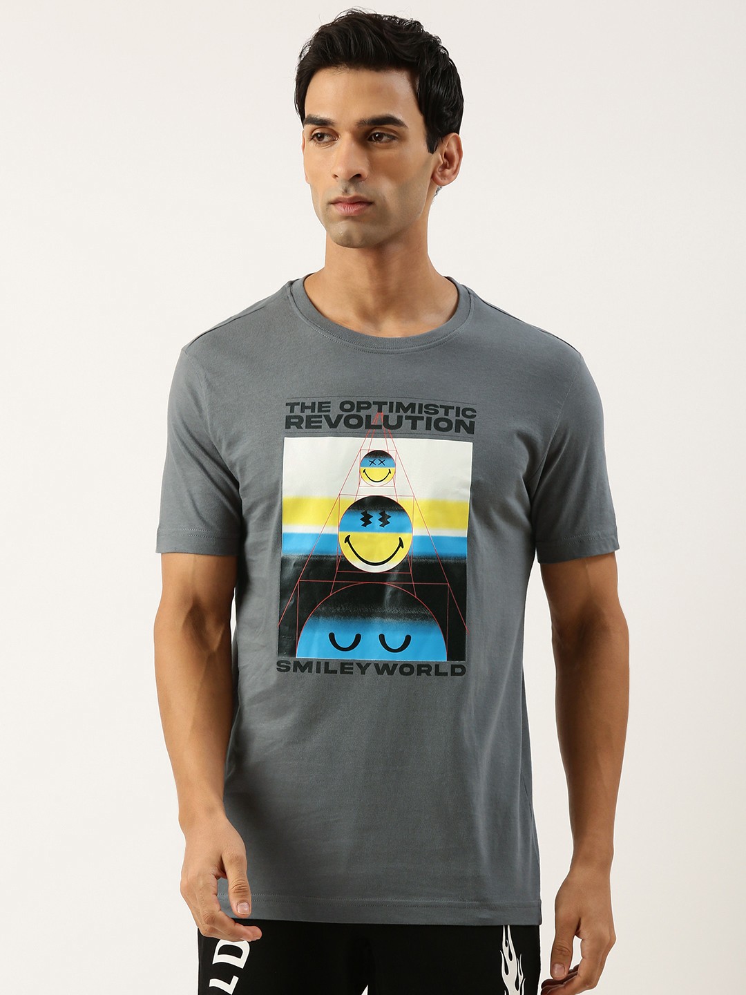 

Smiley Men Graphic Printed T-shirt, Grey