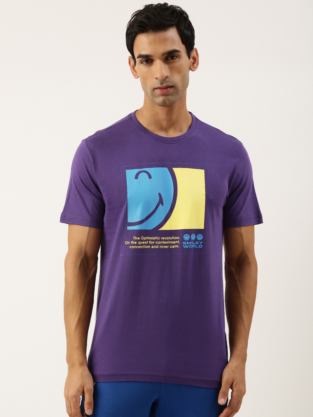 

Smiley Men Graphic Printed T-shirt, Purple