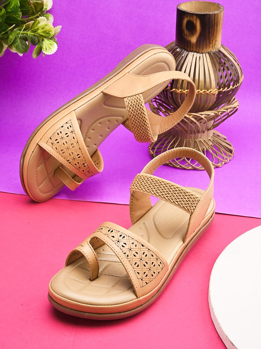 

BOOTCO Laser Cut One Toe Flats, Tan