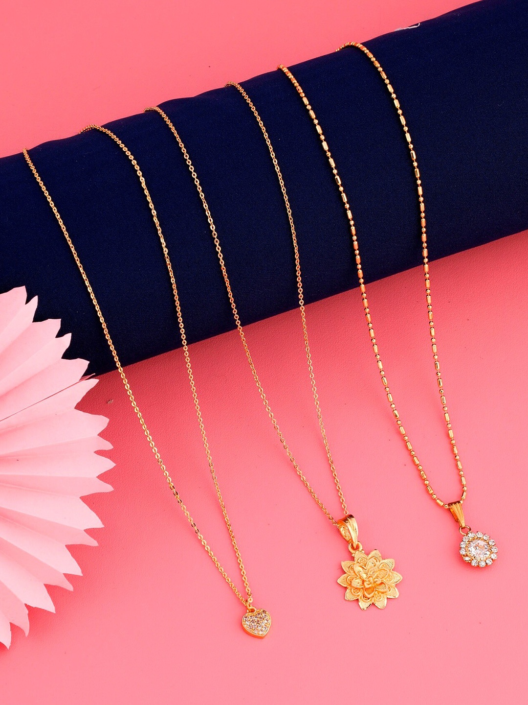 

JEWEL WORLD Set of 3 Gold-Plated Chain