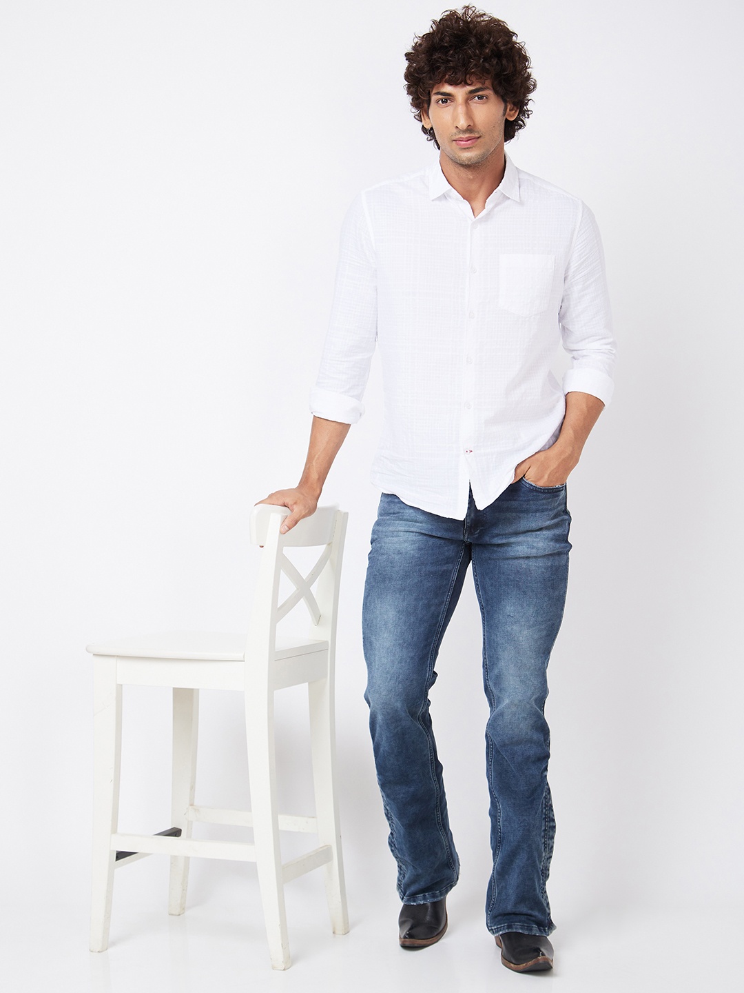 

mode de base Men Bootcut Low-Rise Low Distress Clean Look Light Fade Jeans, Blue