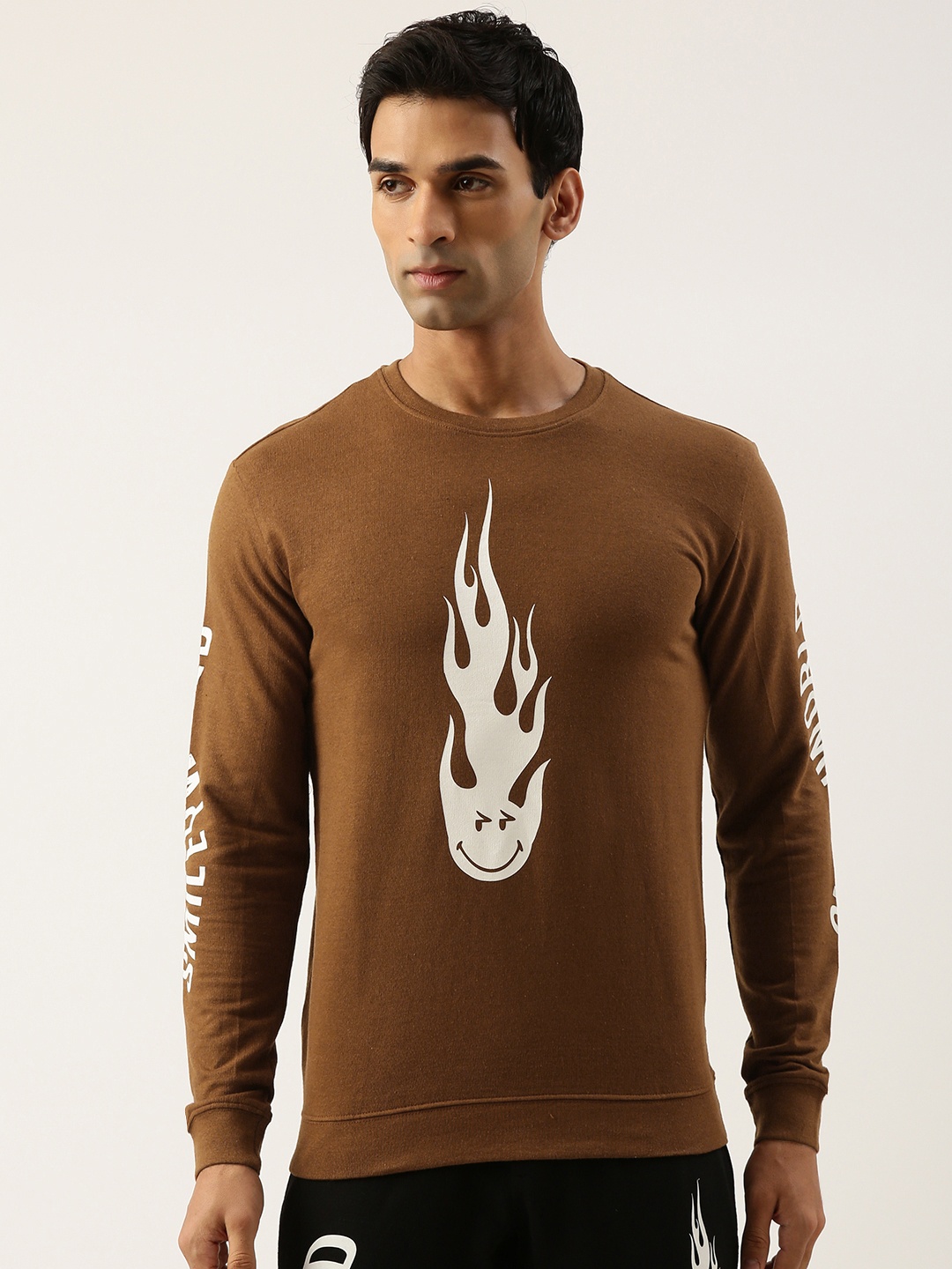 

Smiley Men Graphic Printed Sweatshirt, Brown
