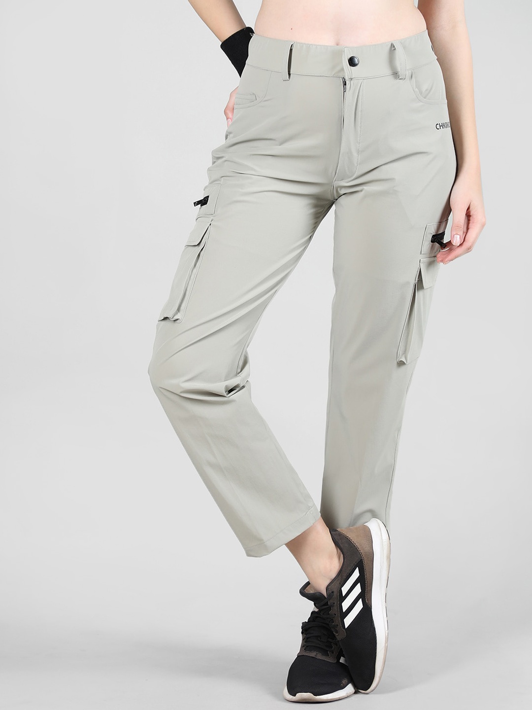 CHKOKKO Mid-Rise Regular Fit Cargo Trousers, Green
