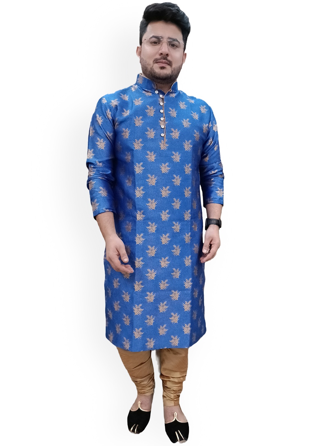 

Larwa Ethnic Zari Motifs Woven Design Mandarin Collar Jacquard Kurta with Churidar, Blue
