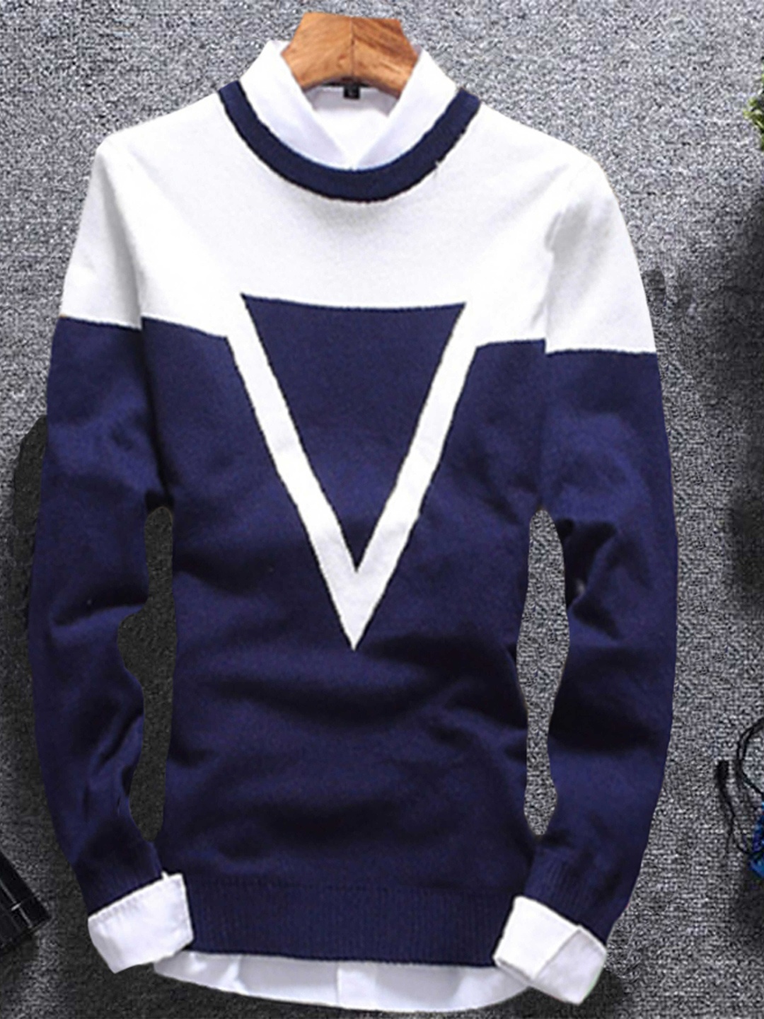 

Try This Colourblocked Long Sleeves Cotton T-shirt, Blue